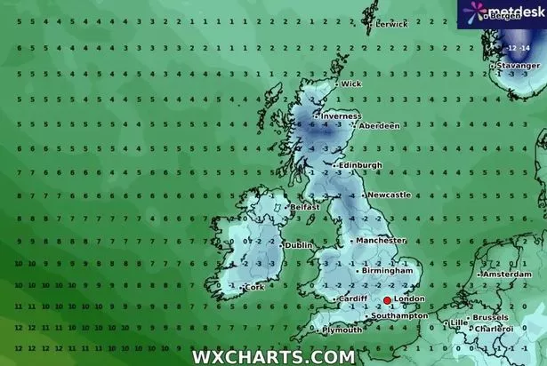 几周后，11英寸的降雪和零下6摄氏度的暴风雪将席卷英国，英国的气象地图变成了蓝色